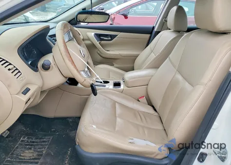 2018 Nissan Altima 2.5 from USA, damaged, VIN 1N4AL3AP8JC159704